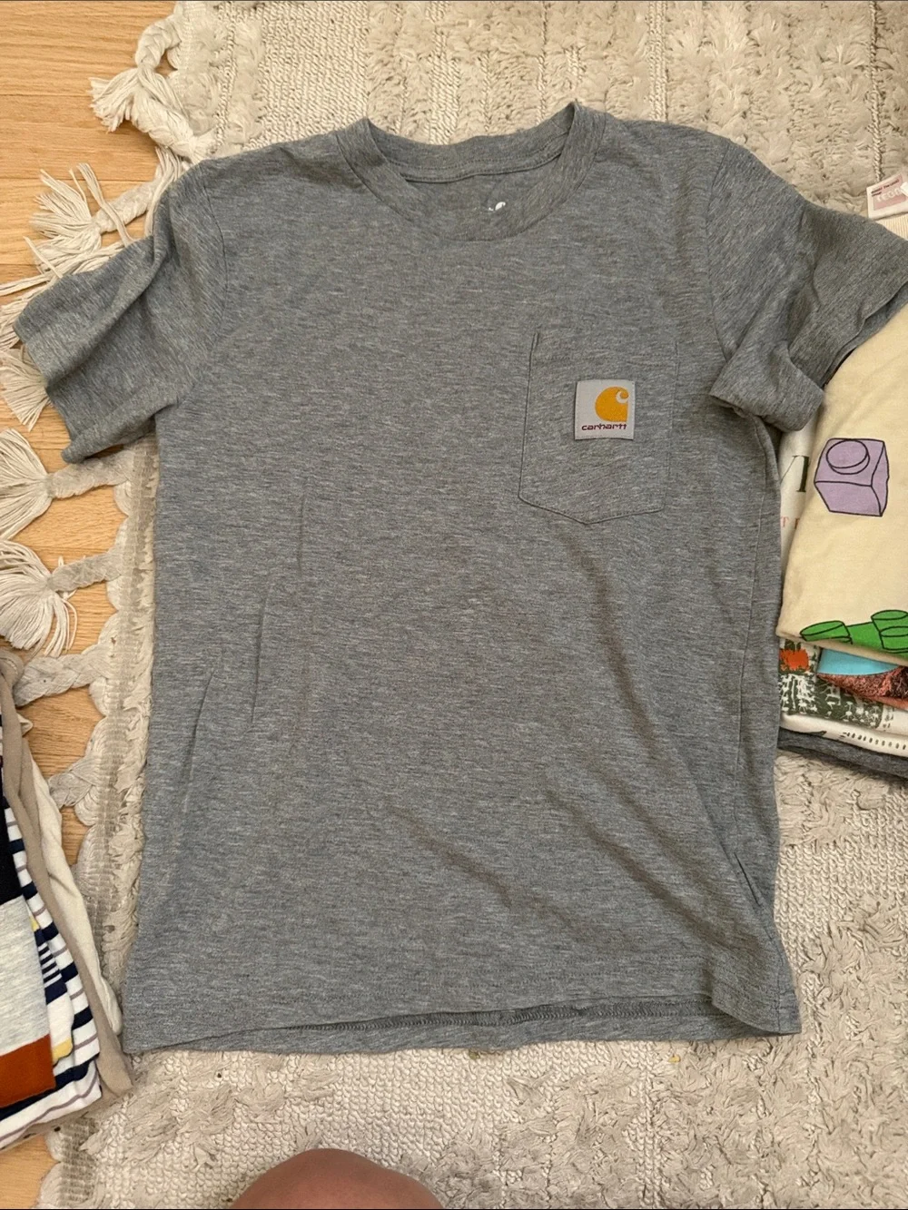 10 boys Tees size M old navy Carhartt and Lego